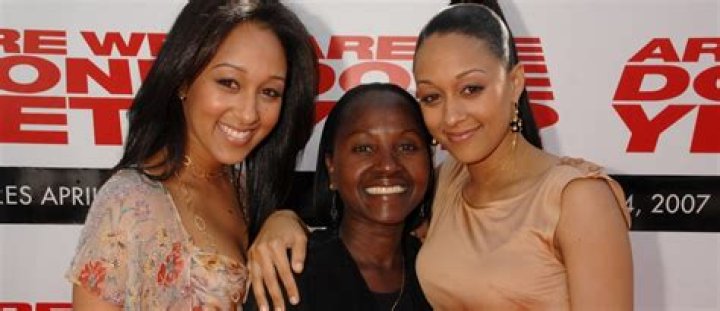 Darlene Mowry is not dead! Net Worth, Age, Biography